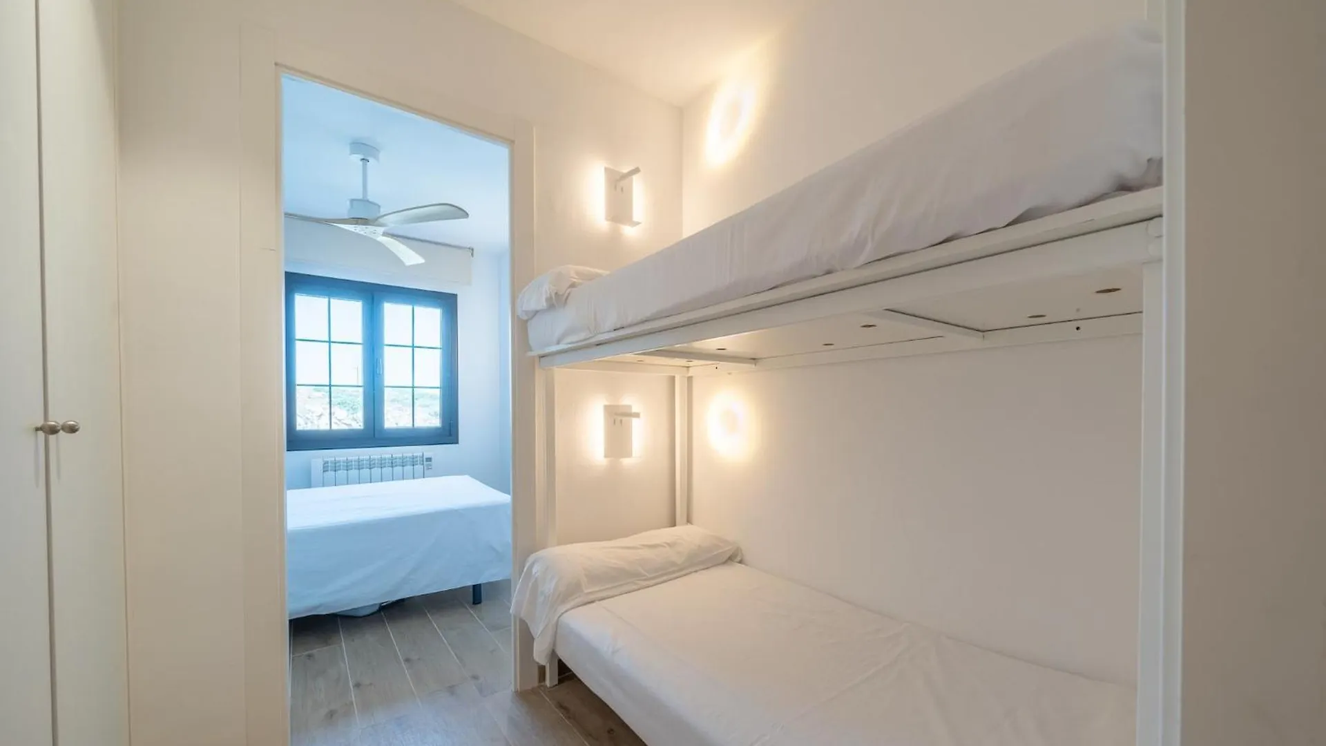 Cozy Seaside Apartment With Garden L'Escala