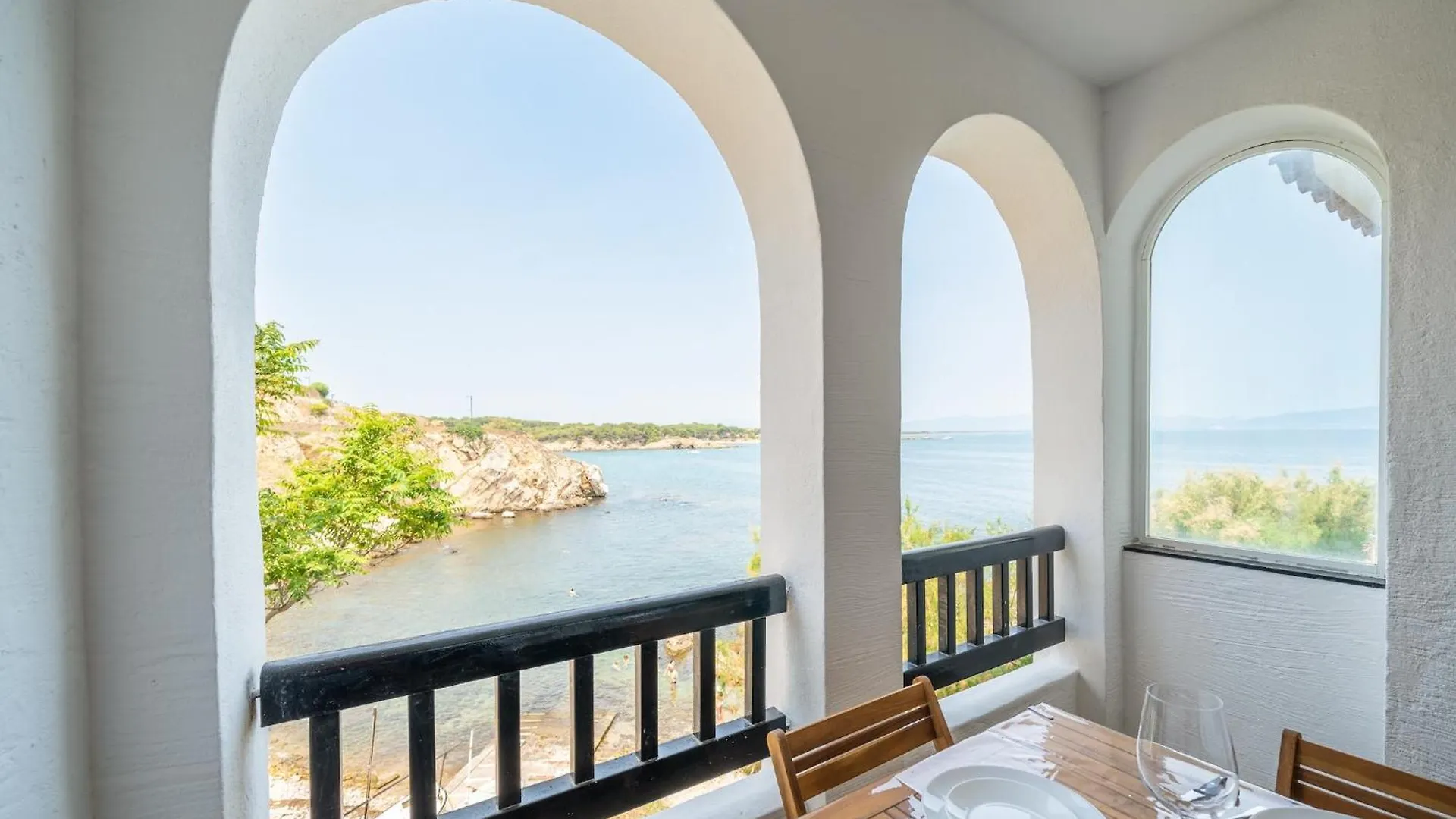 Cozy Seaside Apartment With Garden L'Escala
